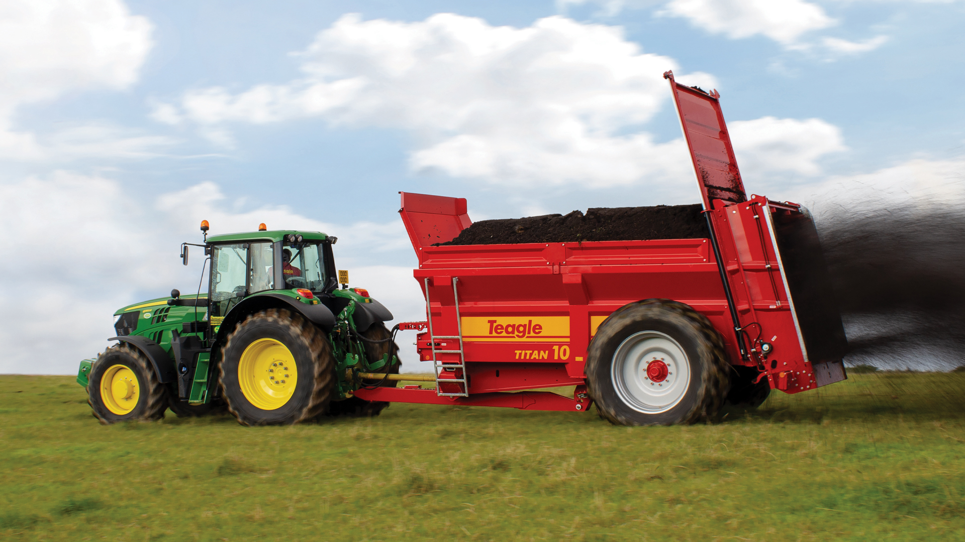 Agri-muck-spreaders