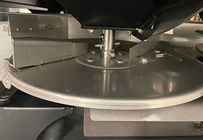 Distribution précise